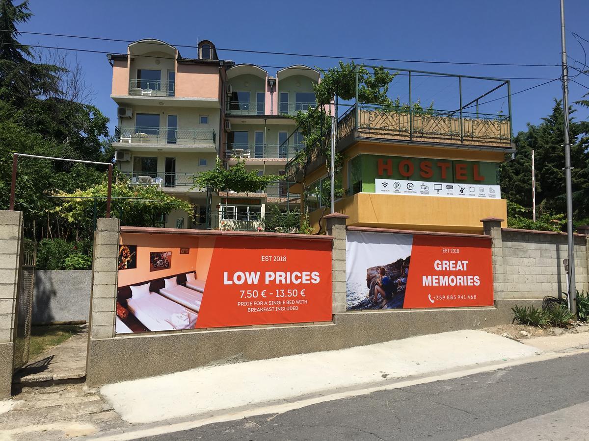 Royal Hostel Varna Exterior photo